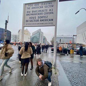 Meet your Posher, Bennett